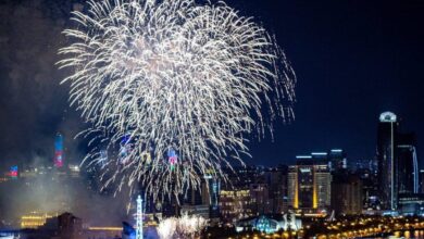 Photo of Перово: праздничный фейерверк вечером