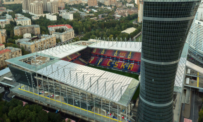 Photo of Перово: футбольный матч на стадионе